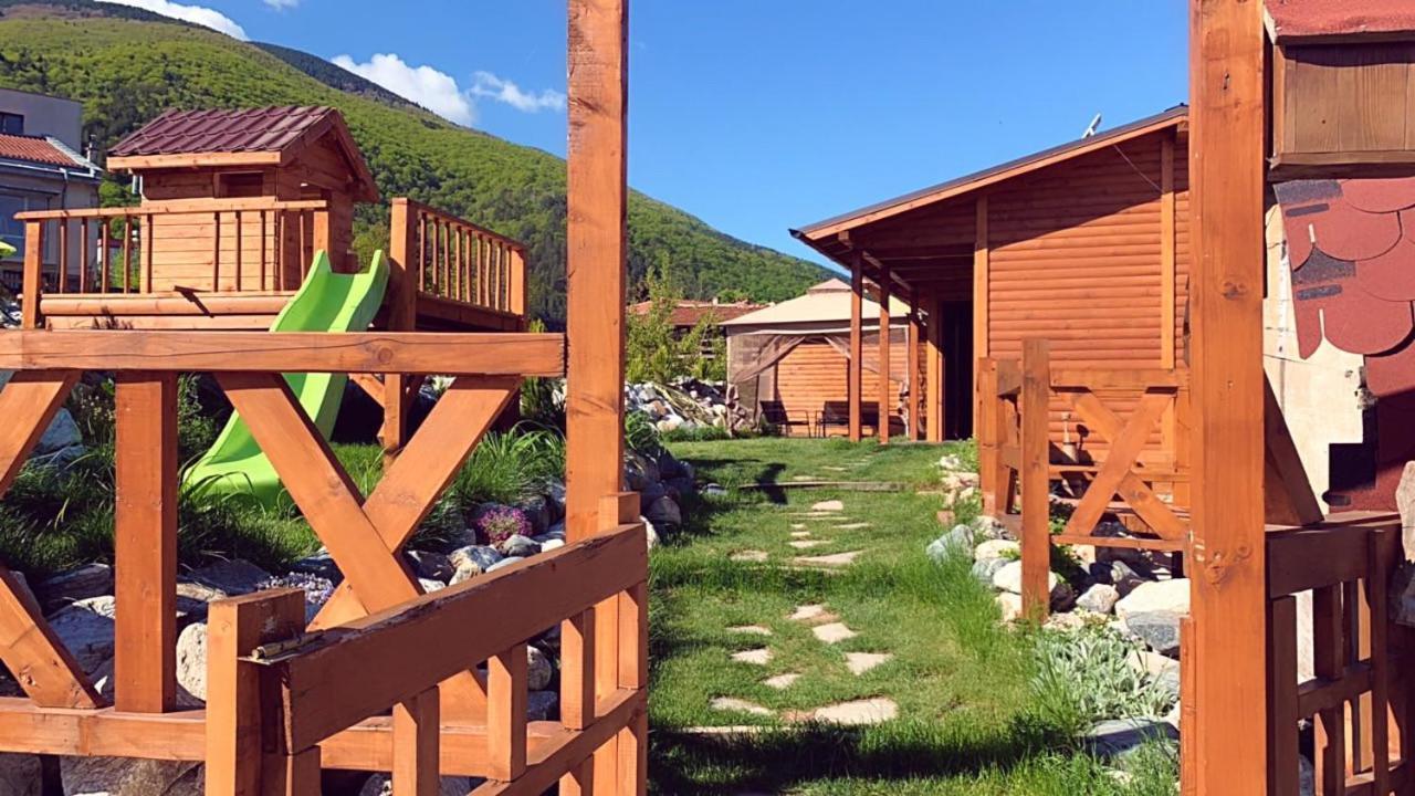 Hotel Тихият Кът Saparewa Banja Exterior foto