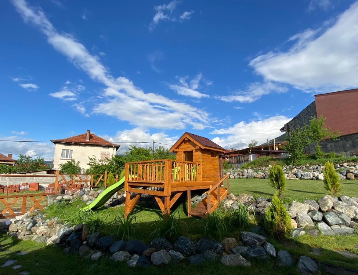 Hotel Тихият Кът Saparewa Banja Exterior foto