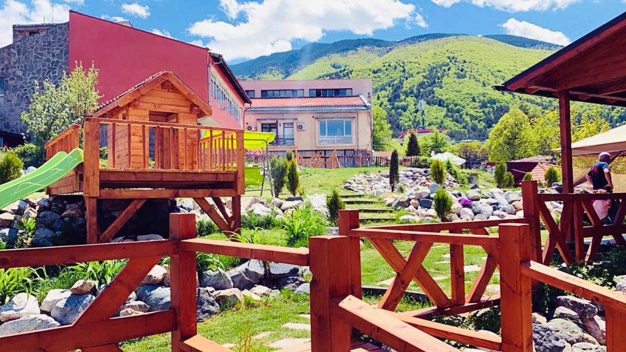 Hotel Тихият Кът Saparewa Banja Exterior foto